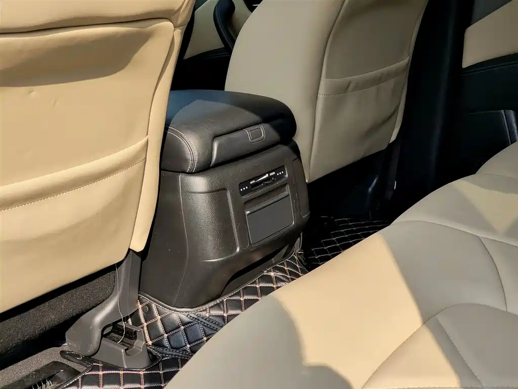 Patrol 2018 4.0L LinkedIn model купить на сайте DeffCars