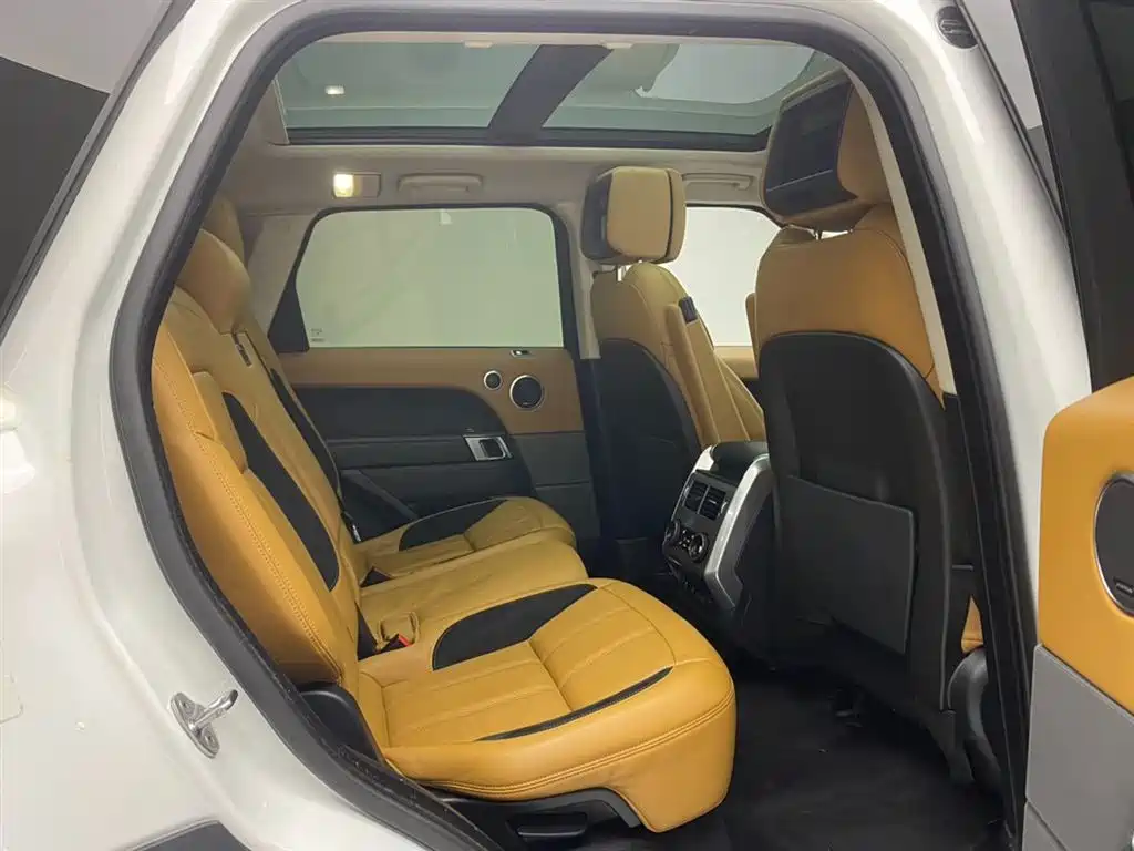 Range Rover Sport 2020 3.0 L6 HSE DYNAMIC купить на сайте DeffCars