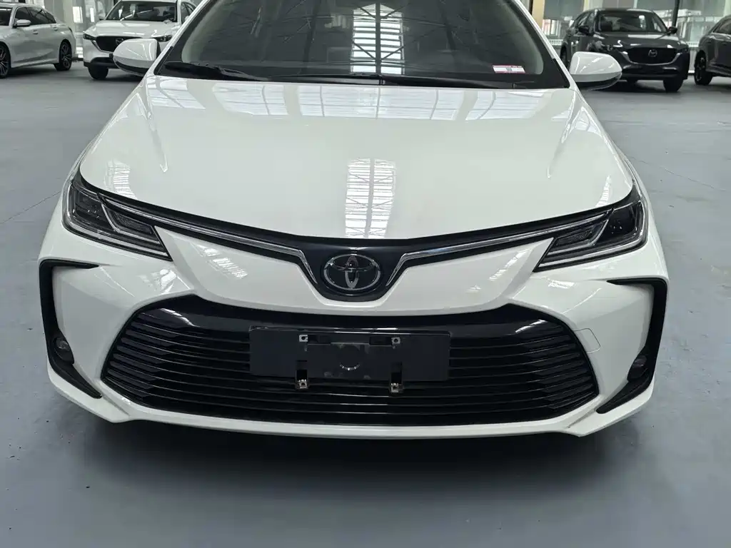 Corolla 2021 TNGA 1.5L CVT Elite Edition купить на сайте DeffCars