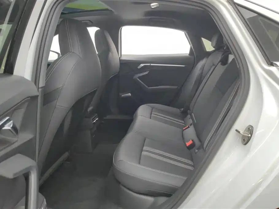 Audi A3 2022 A3L Limousine 35 TFSI Fashionable and Sporty купить на сайте DeffCars