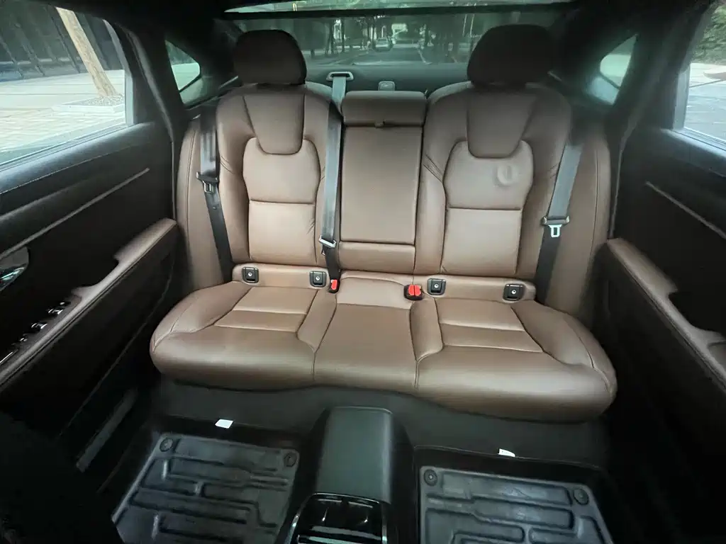 Volvo S90 2022 B5 Zhiyuan Luxury Edition купить на сайте DeffCars