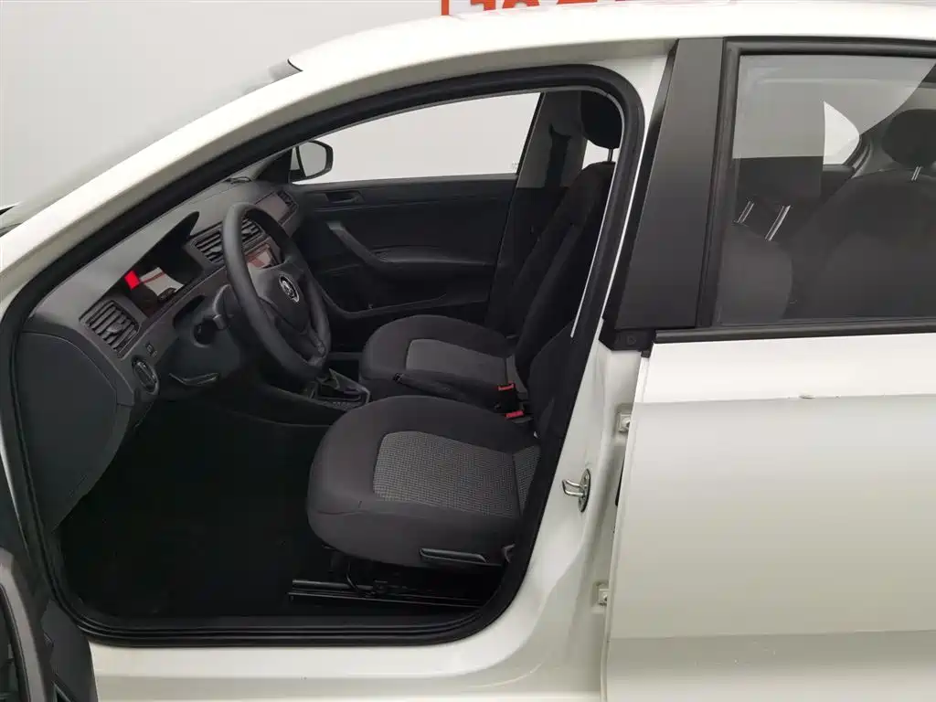 Santana 2019 1.5L automatic fashion version National VI купить на сайте DeffCars