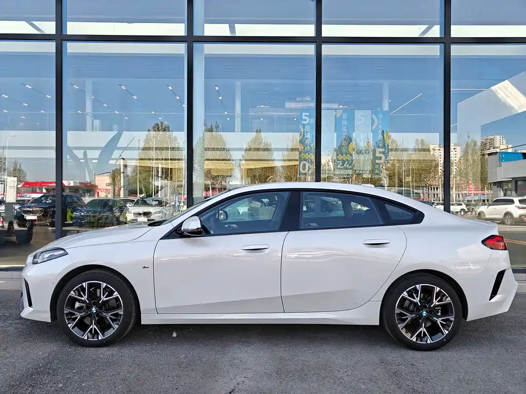 BMW 2 Series 2025 225L M Sports Package купить на сайте DeffCars