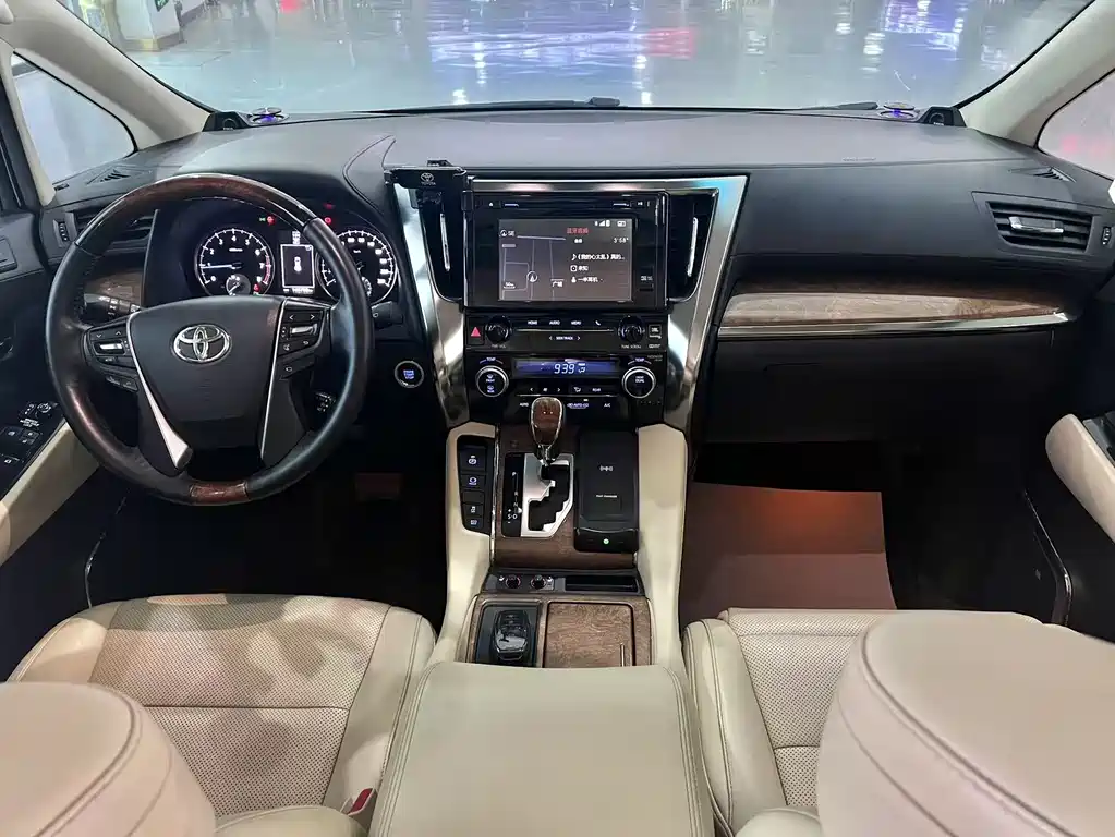 Alpha 2015 3.5L Premium Edition купить на сайте DeffCars