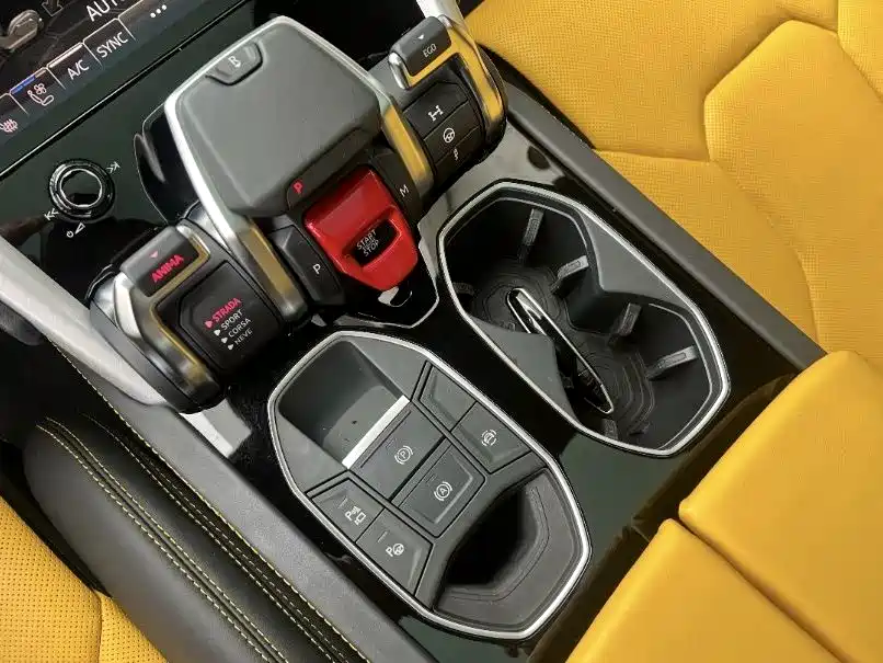 Urus 2021 4.0T V8 купить на сайте DeffCars