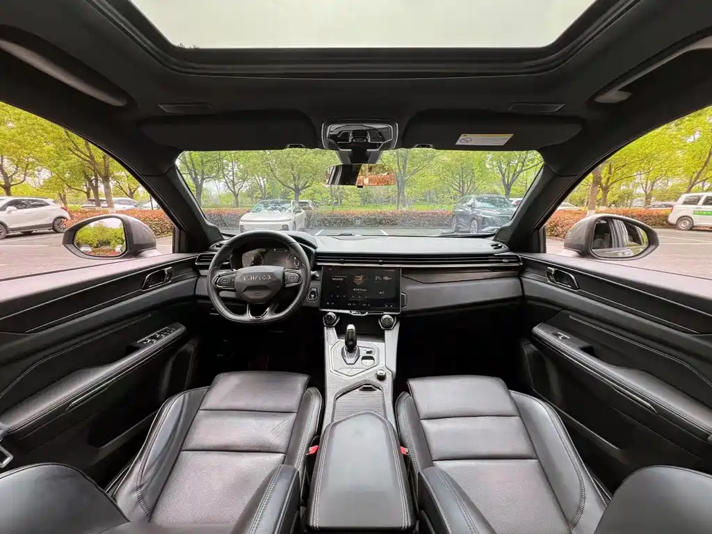 Lynk & Co 01 EM-P 2022 1.5TD PHEV Plus купить на сайте DeffCars