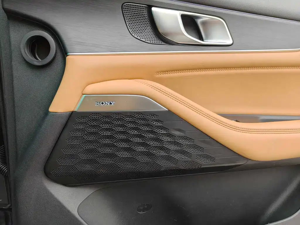Changan UNI-K 2021 2.0T Excellent Model купить на сайте DeffCars