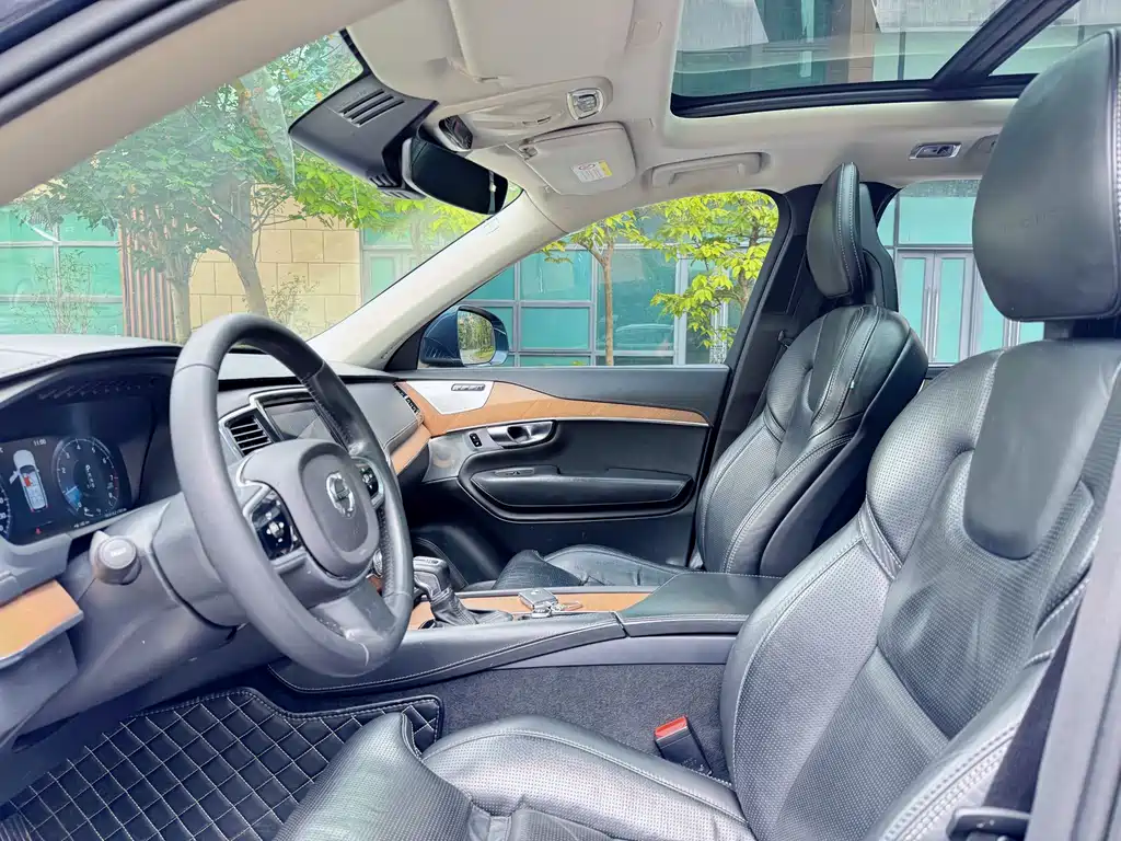Volvo XC90 2018 T6 Zhizun Edition 7 seats купить на сайте DeffCars