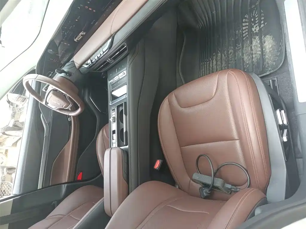 Lincoln Z 2025 2.0T Premium Hybrid Edition купить на сайте DeffCars