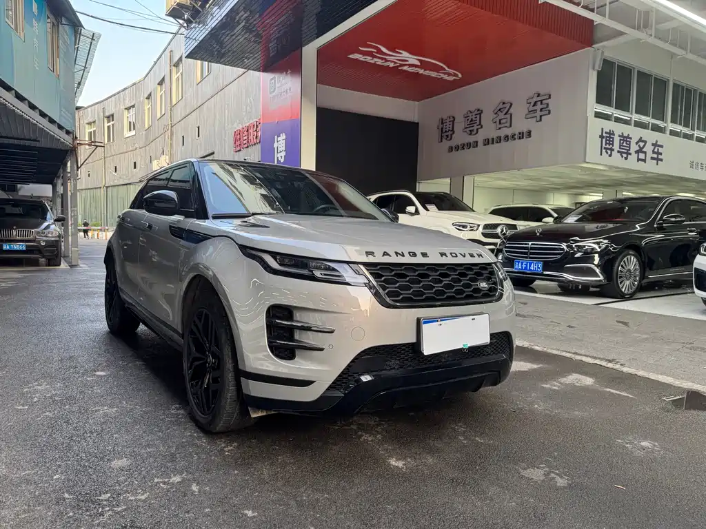 Range Rover Evoque 2023 Evoque L 249PS Deluxe Edition купить на сайте DeffCars