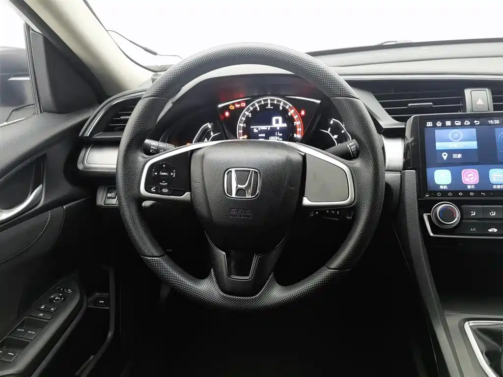 Civic 2016 180TURBO manual comfort version купить на сайте DeffCars