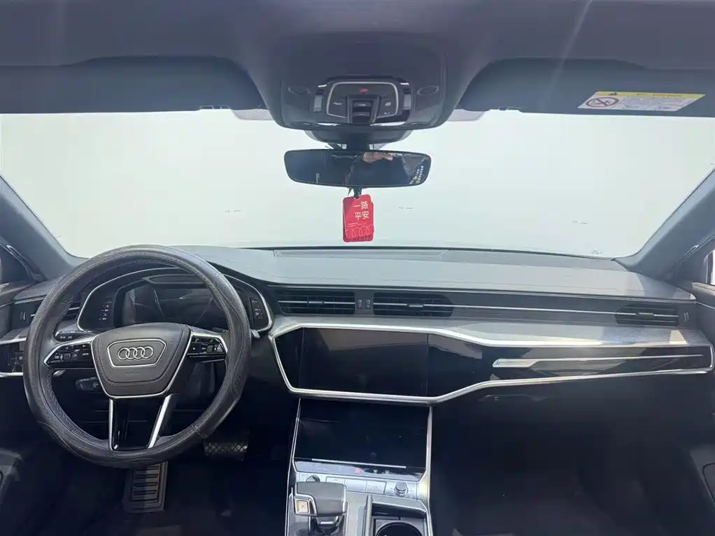 Audi A6L 2023 45 TFSI Premium Dynamic Model купить на сайте DeffCars
