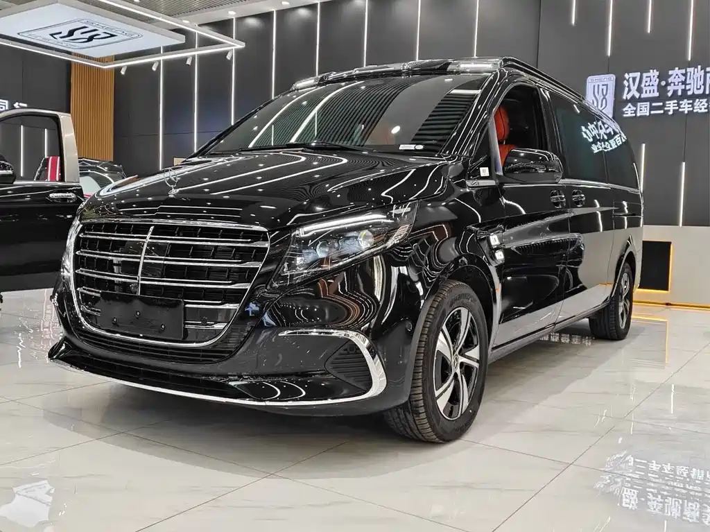 Vito 2024 2.0T Business Edition 7 seats купить на сайте DeffCars