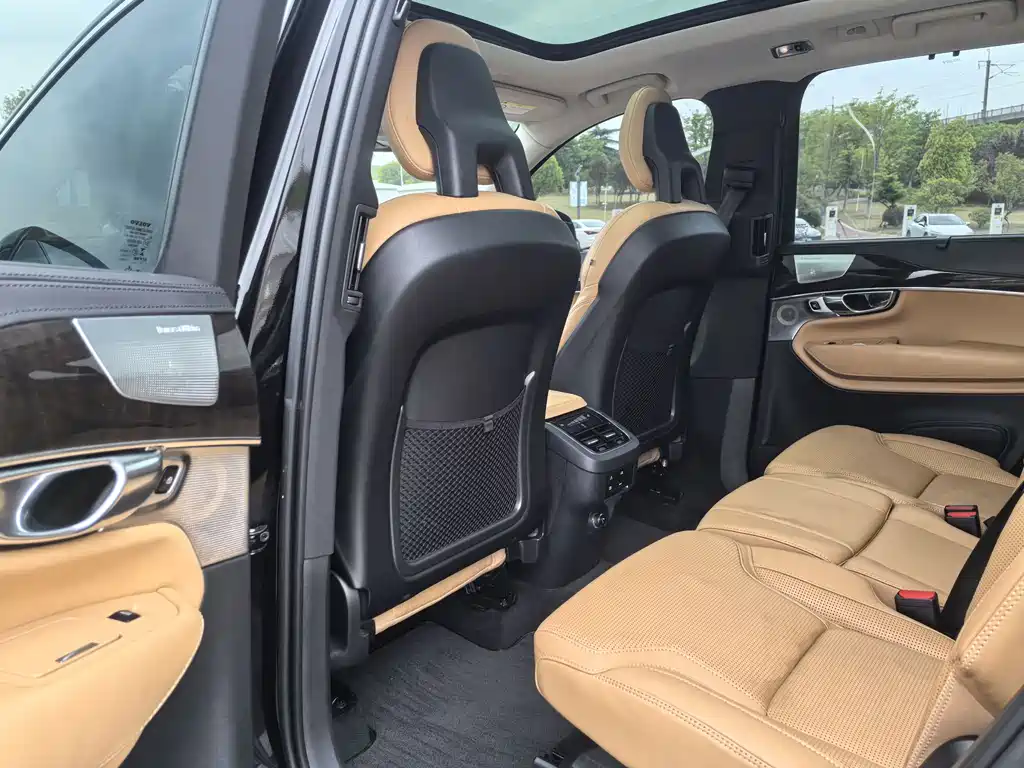Volvo XC90 2015 T6 Zhizun Edition 7 seats купить на сайте DeffCars
