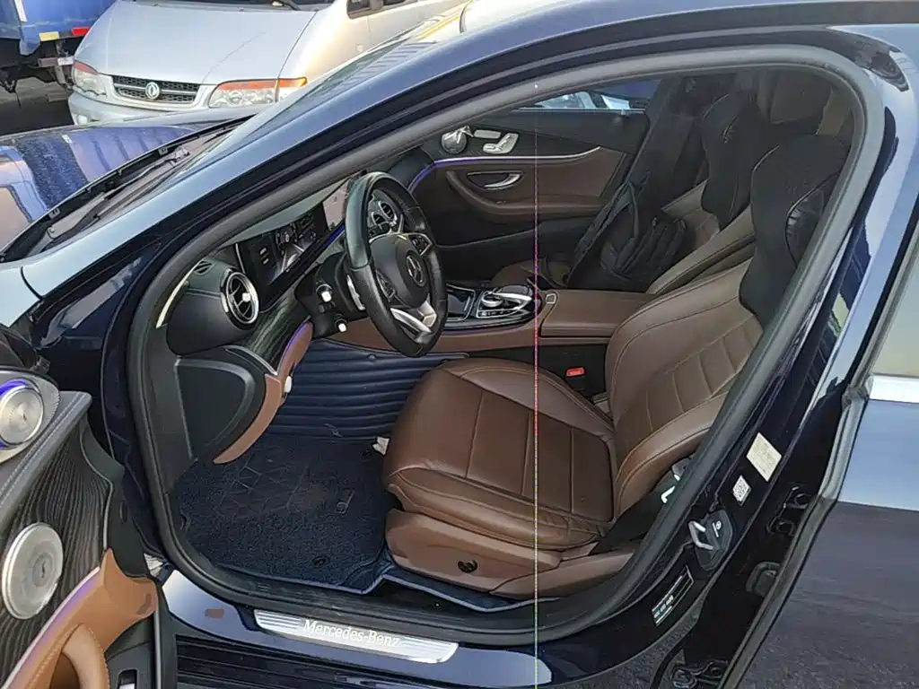Mercedes-Benz E-Class 2017 E 300 L Sports Luxury Model купить на сайте DeffCars