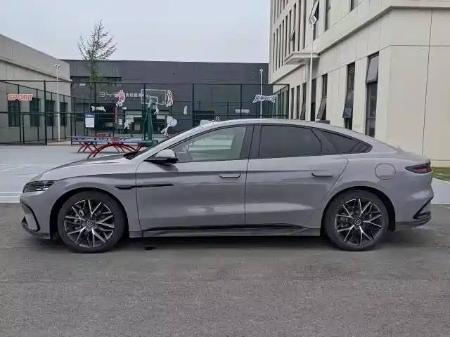 Han 2025 DM-i Intelligent Driving Edition 125km Lidar Flagship купить на сайте DeffCars