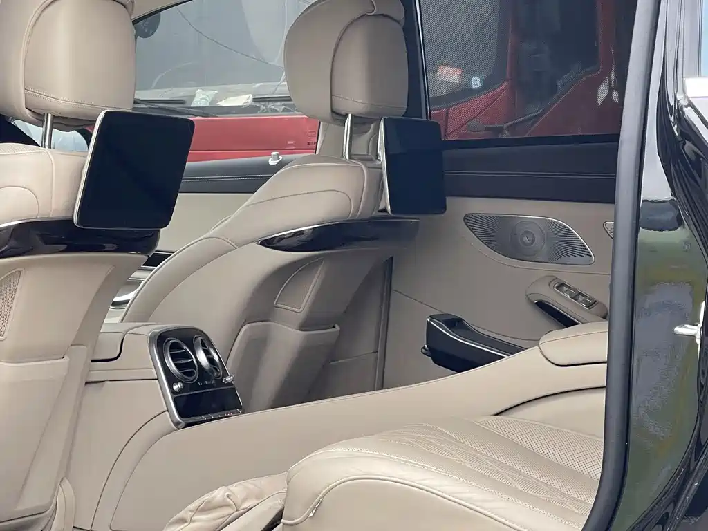 Maybach S-Class 2018 S 560 4MATIC купить на сайте DeffCars