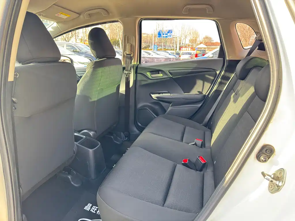 Fit 2018 1.5L CVT Comfort Edition купить на сайте DeffCars