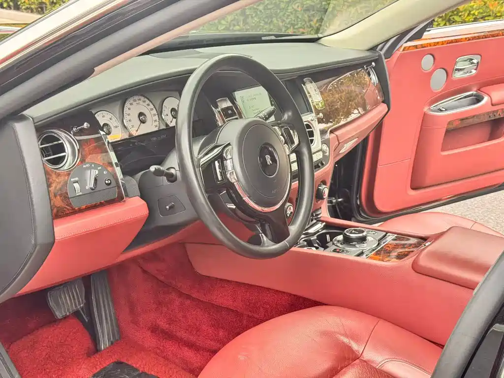 Ghost 2014 6.6T extended version купить на сайте DeffCars