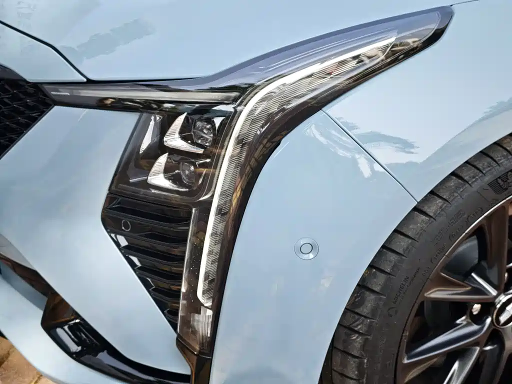 Cadillac CT5 2025 28T Track Performance Edition + Peak Track Option Package купить на сайте DeffCars