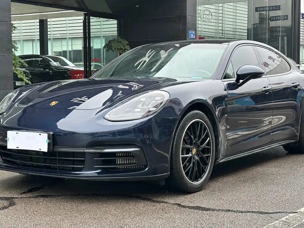 Panamera 2019 Panamera 2.9T купить на сайте DeffCars