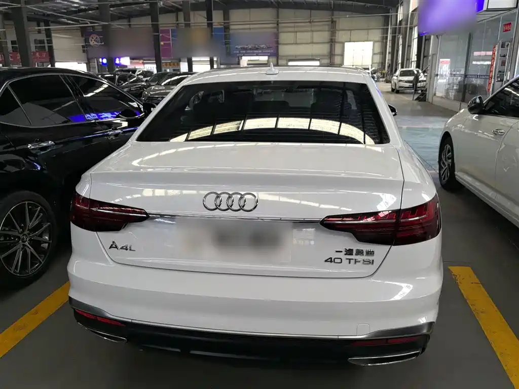 Audi A4L 2020 40 TFSI Fashionable and Dynamic купить на сайте DeffCars