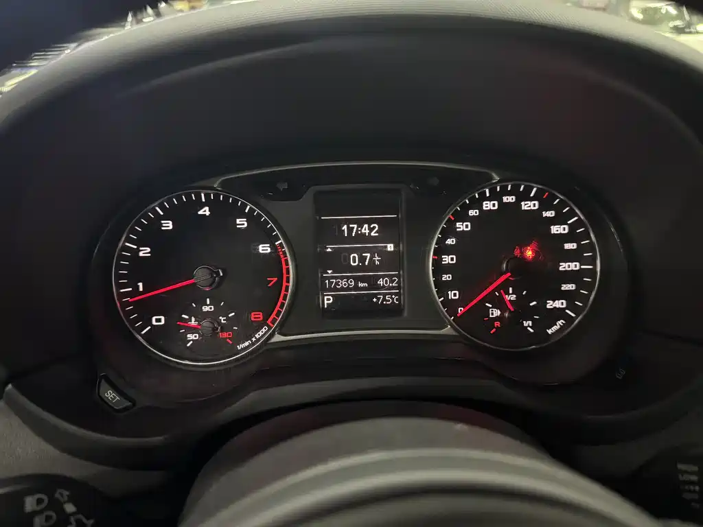 Audi A1 2016 30 TFSI Sportback Design Fashion Edition купить на сайте DeffCars