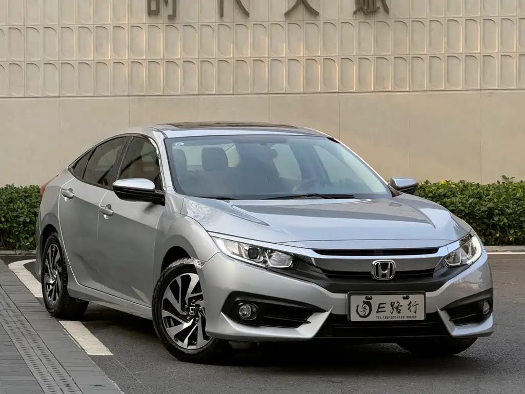 Civic 2016 220TURBO CVT Deluxe Edition купить на сайте DeffCars