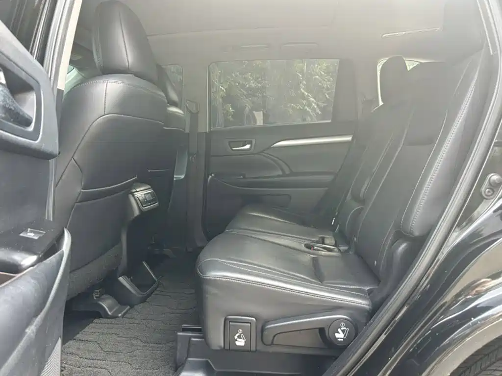 Highlander 2018 2.0T four-wheel drive luxury version, 7 seats, National VI купить на сайте DeffCars