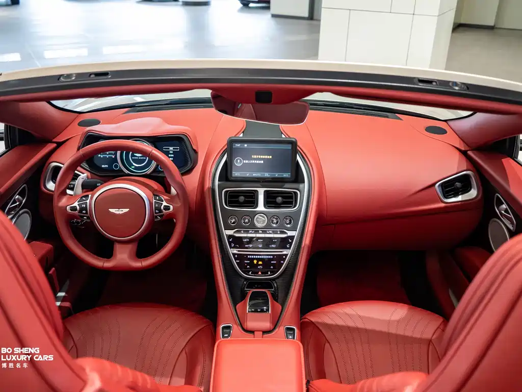 Aston Martin DB11 2019 4.0T V8 Volante купить на сайте DeffCars