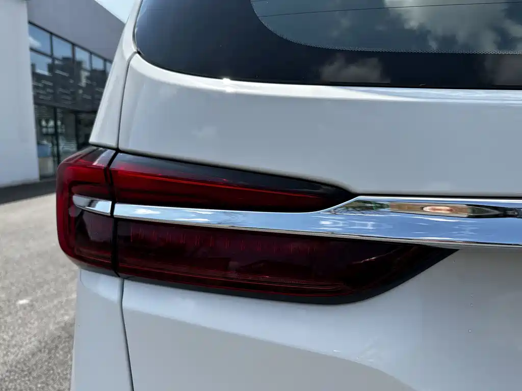 Buick GL8 2021 Land Business Class 652T Comfort купить на сайте DeffCars