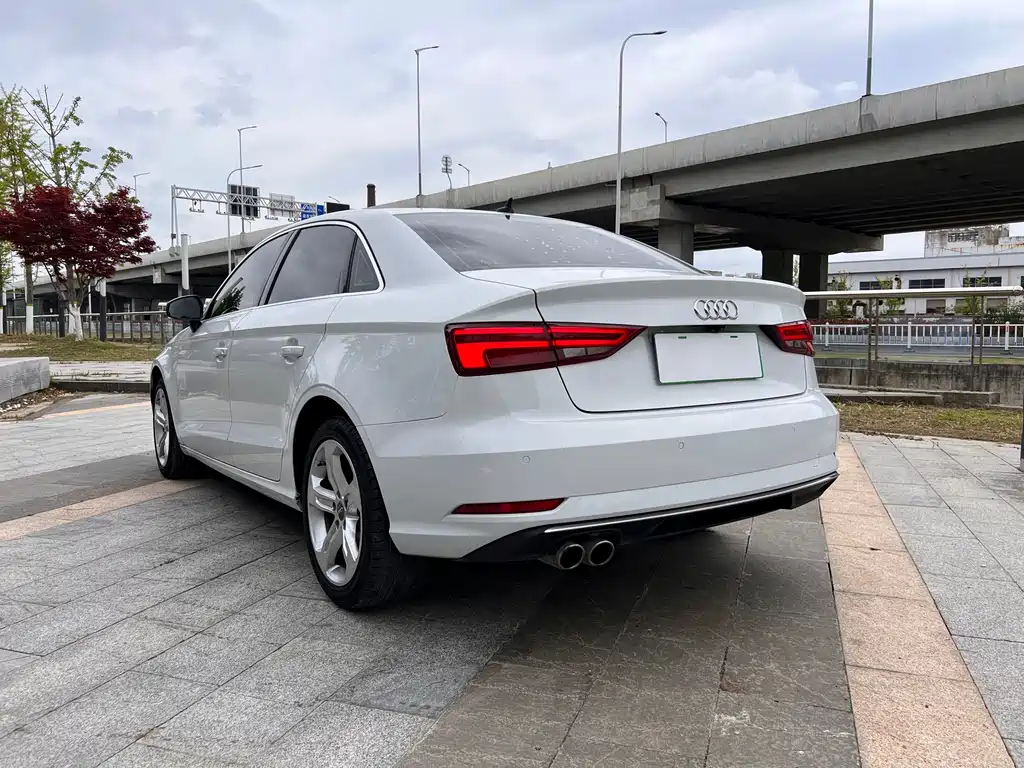 Audi A3 2019 Limousine 35 TFSI Enterprising National VI купить на сайте DeffCars