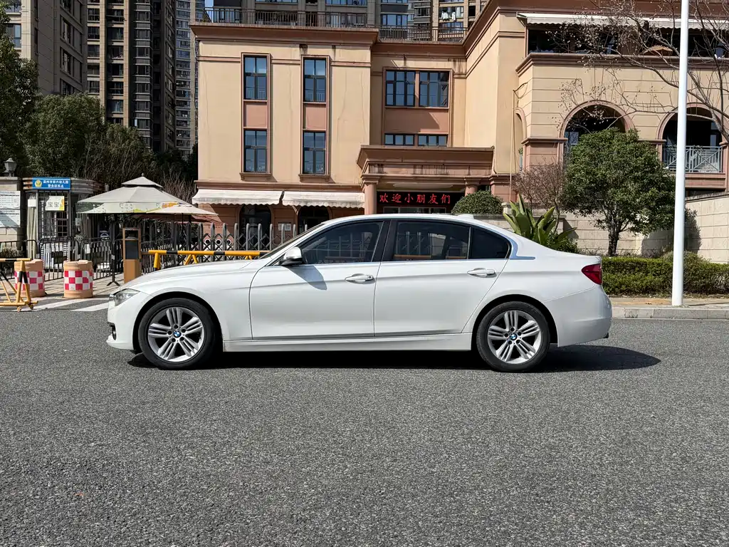 BMW 3 Series 2017 320Li Fashion Model купить на сайте DeffCars