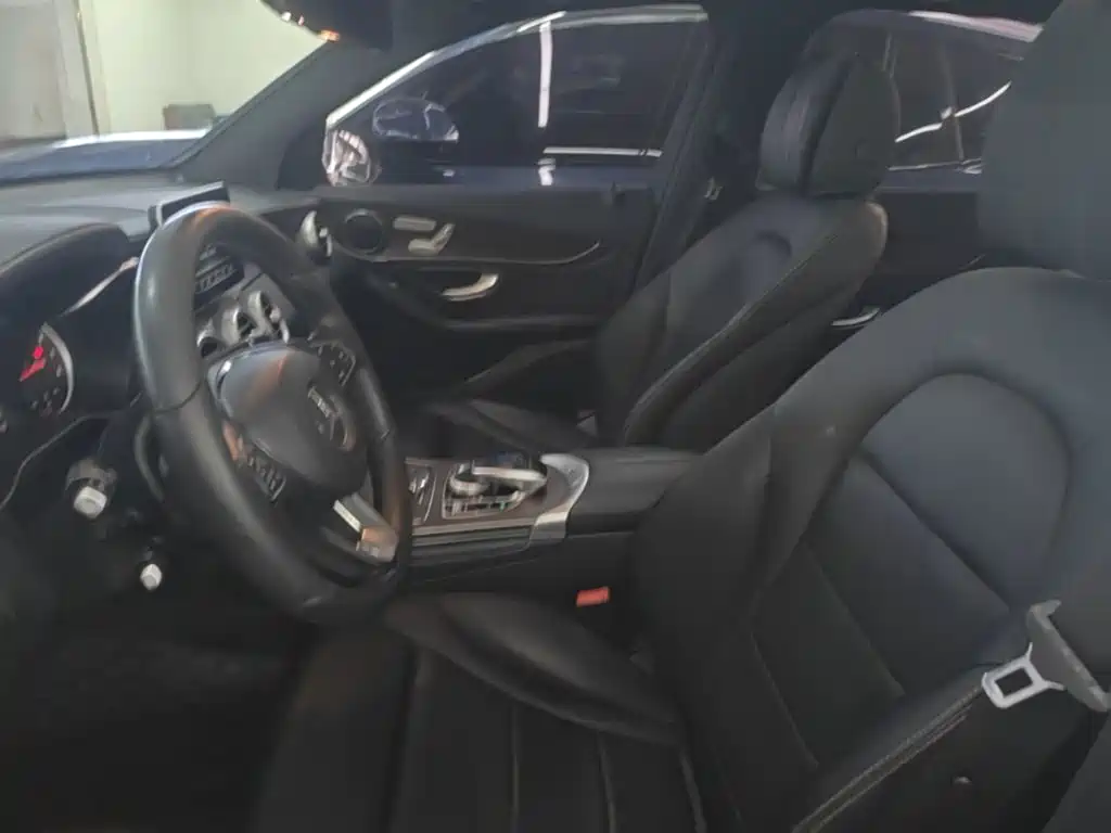 Mercedes GLC 2018 Modification 300 4MATIC Dynamic купить на сайте DeffCars