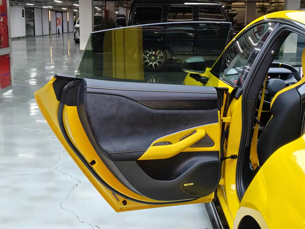 Xiaomi SU7 Ultra 2025 Ultra купить на сайте DeffCars