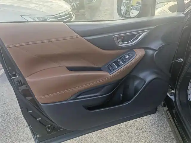 Forester 2019 2.0i Deluxe Edition EyeSight National V купить на сайте DeffCars