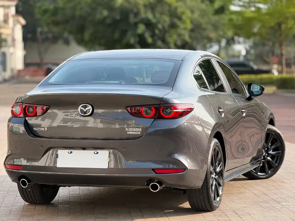 Mazda3 Angkesela 2023 2.0L Automatic Premium Edition купить на сайте DeffCars