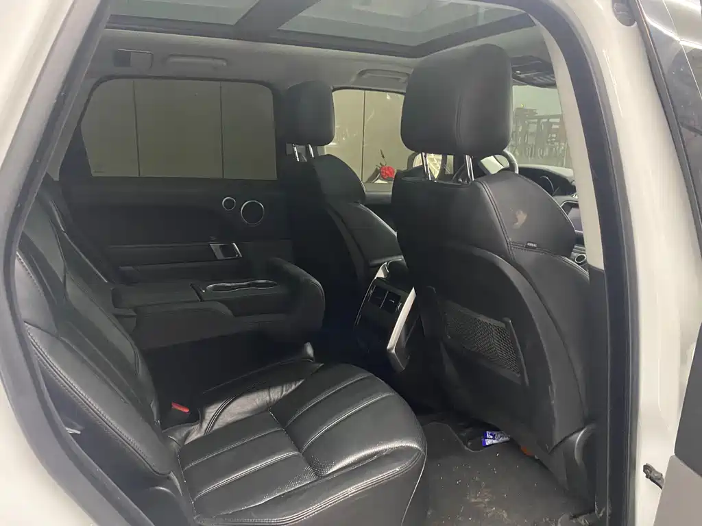 Range Rover Sport 2017 3.0 SC V6 SE купить на сайте DeffCars