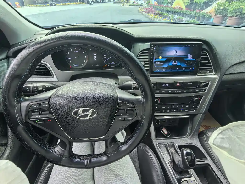 Sonata 2015 2.4L DLX Premium купить на сайте DeffCars