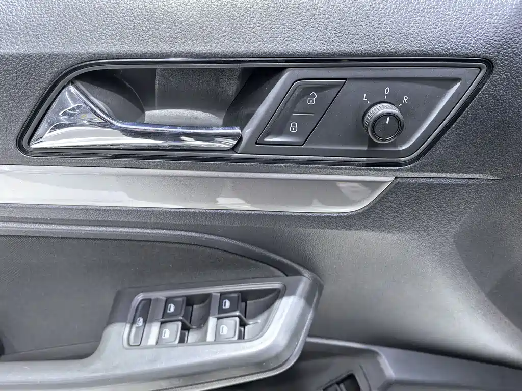 Lavida 2019 Lavida Qihang 1.5L Automatic Fashion Edition National VI купить на сайте DeffCars