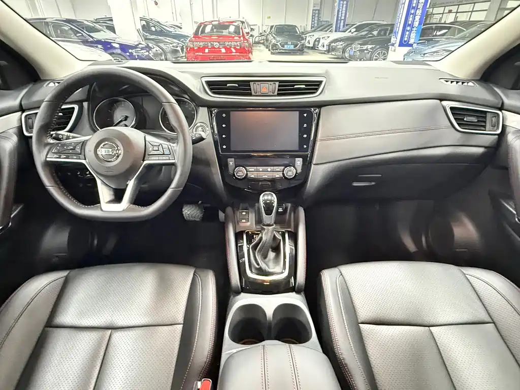 Qashqai 2022 2.0L CVT XV Prem Deluxe Edition купить на сайте DeffCars