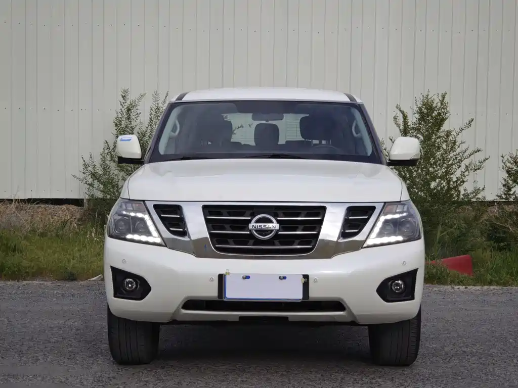 Patrol 2018 4.0L LinkedIn model купить на сайте DeffCars