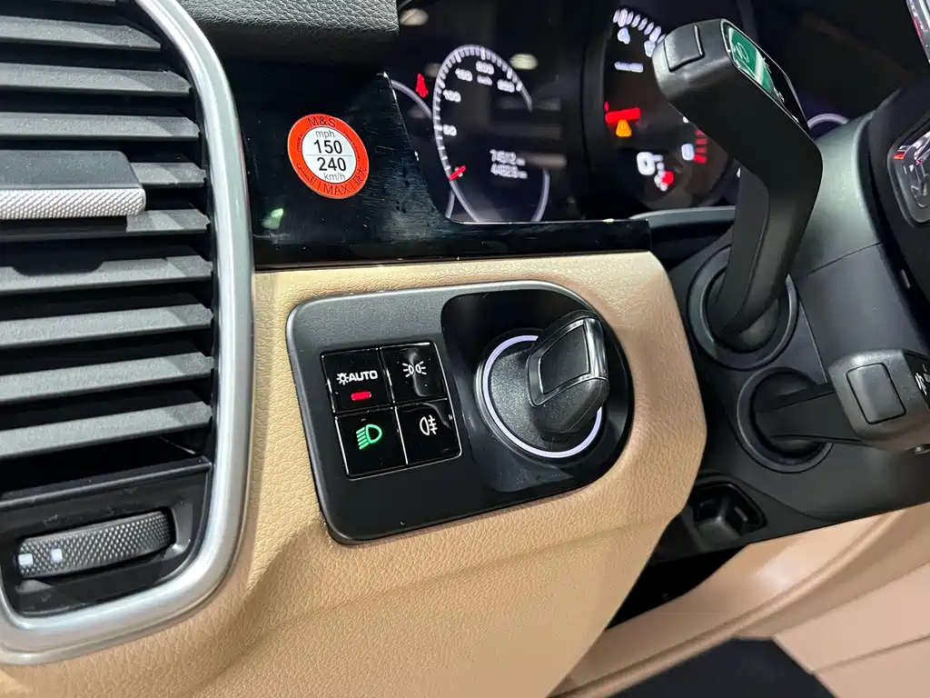 Cayenne 2019 3.0T купить на сайте DeffCars