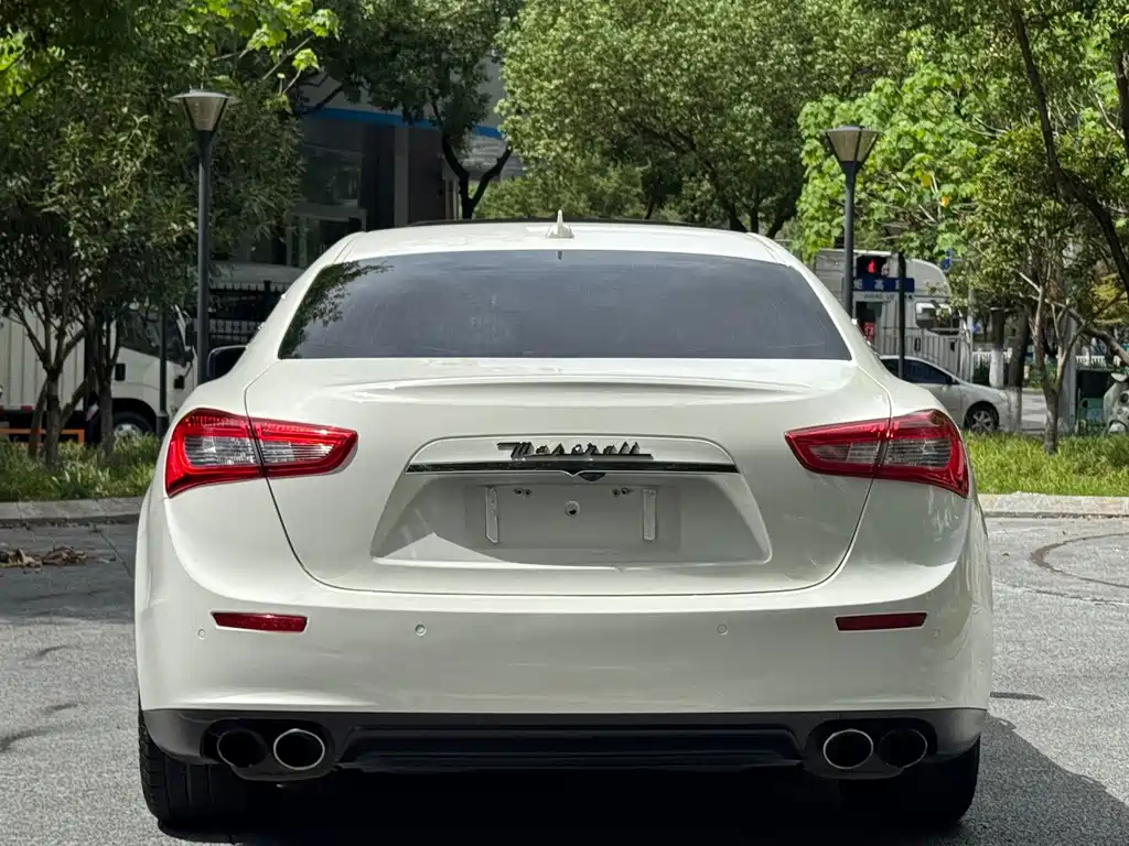 Ghibli 2014 3.0T Standard Edition купить на сайте DeffCars