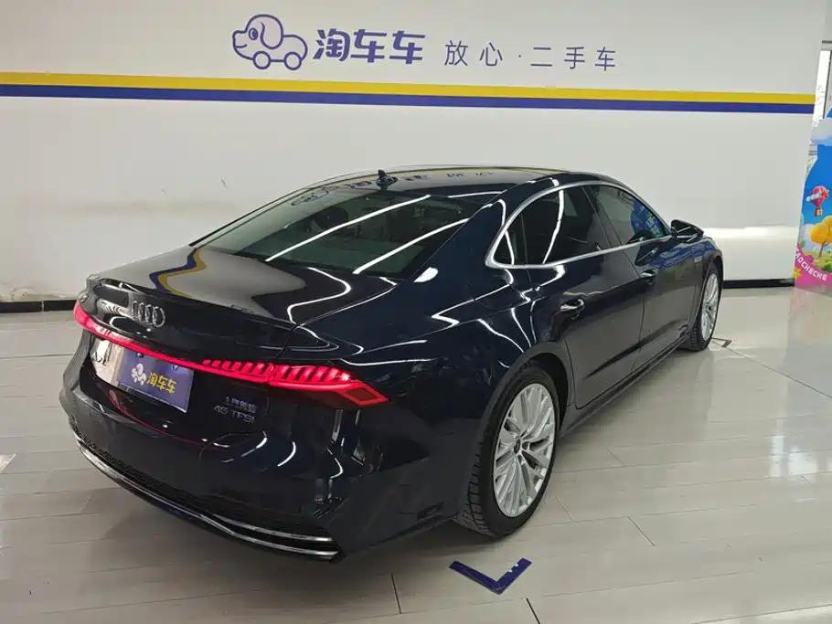 Audi A7L 2024 45TFSI S-line Dream Building Liquid Crystal Package купить на сайте DeffCars