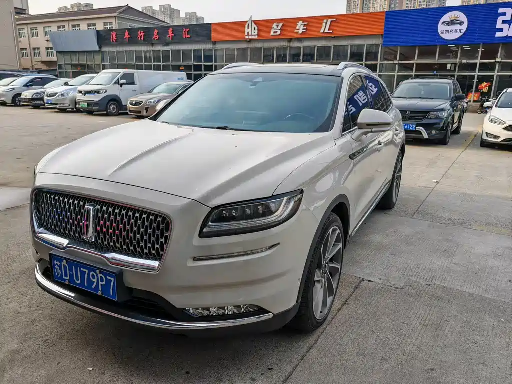 Voyager 2021 facelift 2.7T four-wheel drive premium version купить на сайте DeffCars