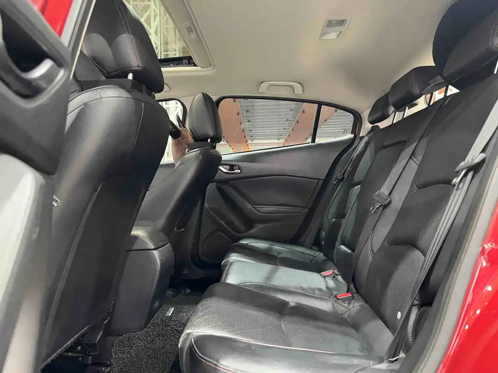 Mazda3 Angkesela 2014 hatchback 2.0L automatic flagship model купить на сайте DeffCars