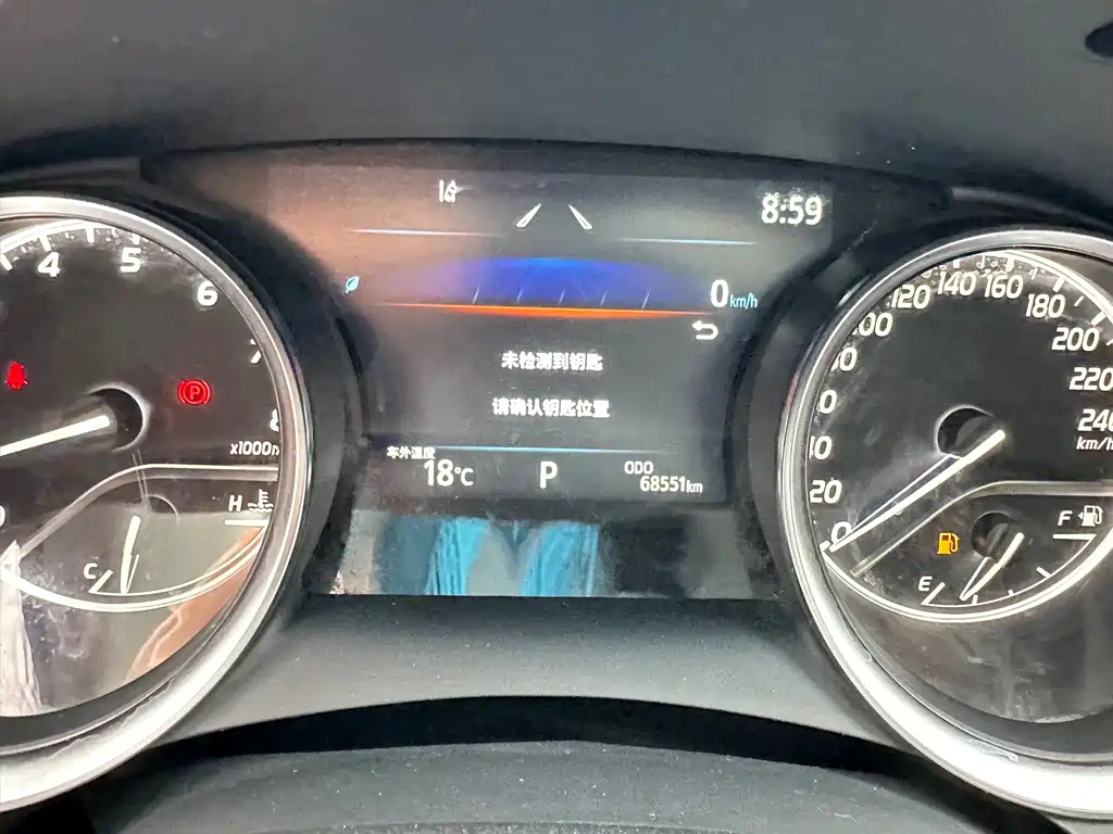 Camry 2021 2.0G Deluxe Edition купить на сайте DeffCars