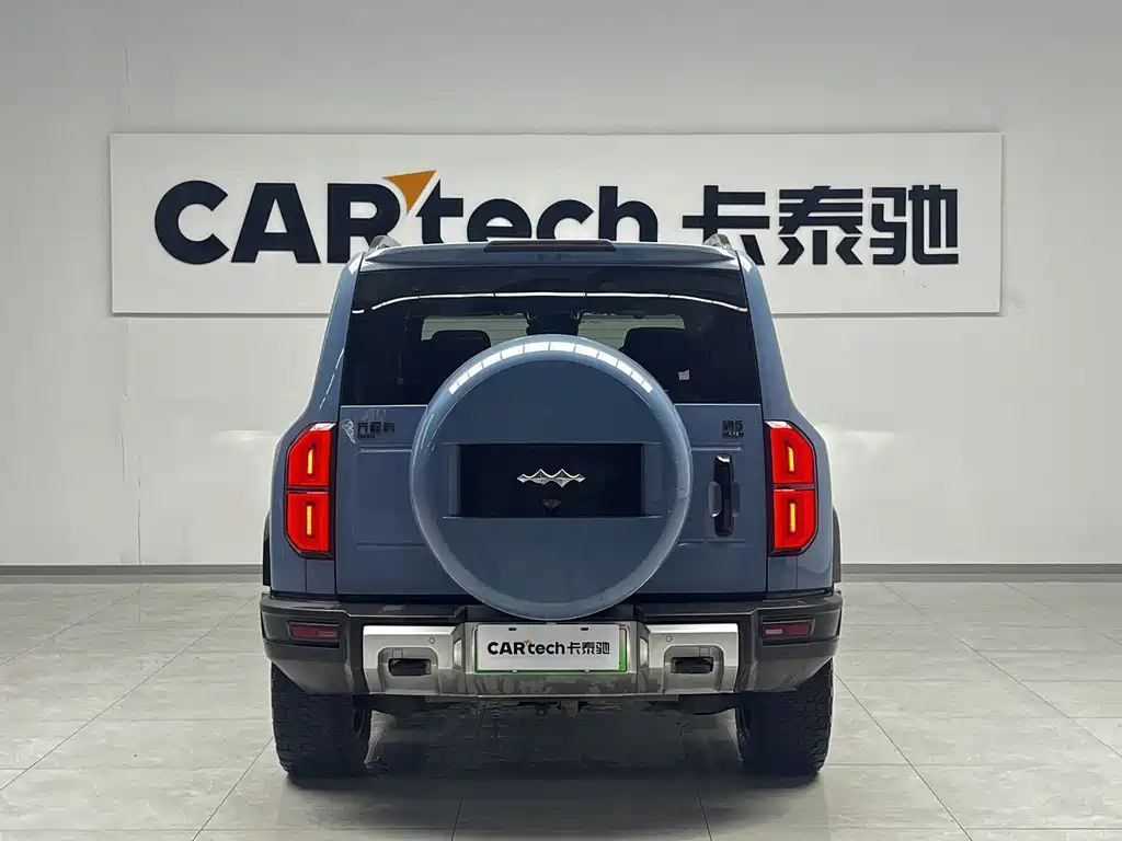 Leopard 5 2023 Pilot Edition купить на сайте DeffCars