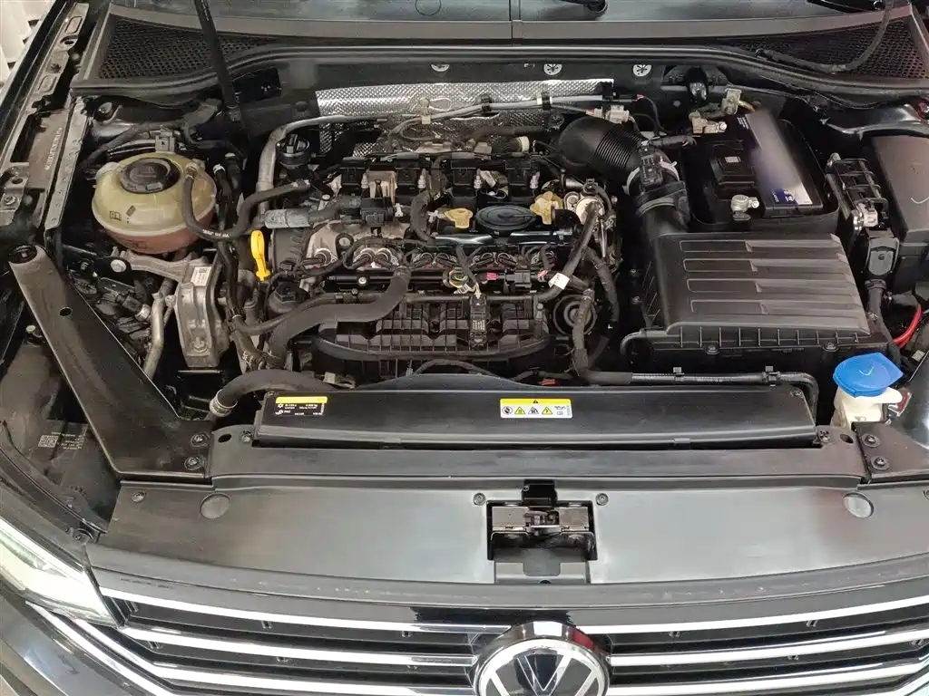 Magotan 2020 330TSI DSG leading model купить на сайте DeffCars